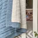 Paturica bebe Deluxe din bumbac si tesatura minky albastru (1)